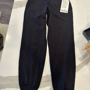 Lulu lemon align joggers brand new size 4!